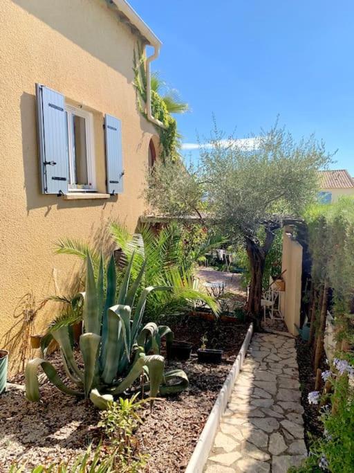 Charmante Villa Avec Une Ame. Pignan Esterno foto